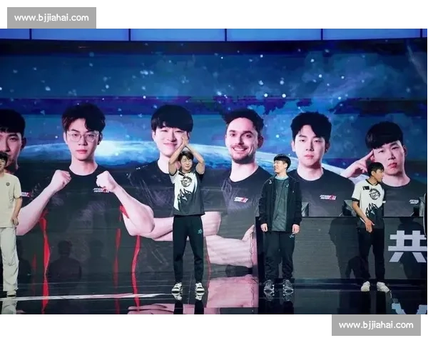 星际争霸2：一代传奇选手退役，留下无数辉煌时刻！