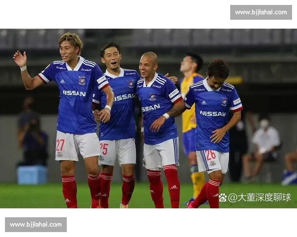 横滨水手将士士气如虹，目标直指联赛冠军！